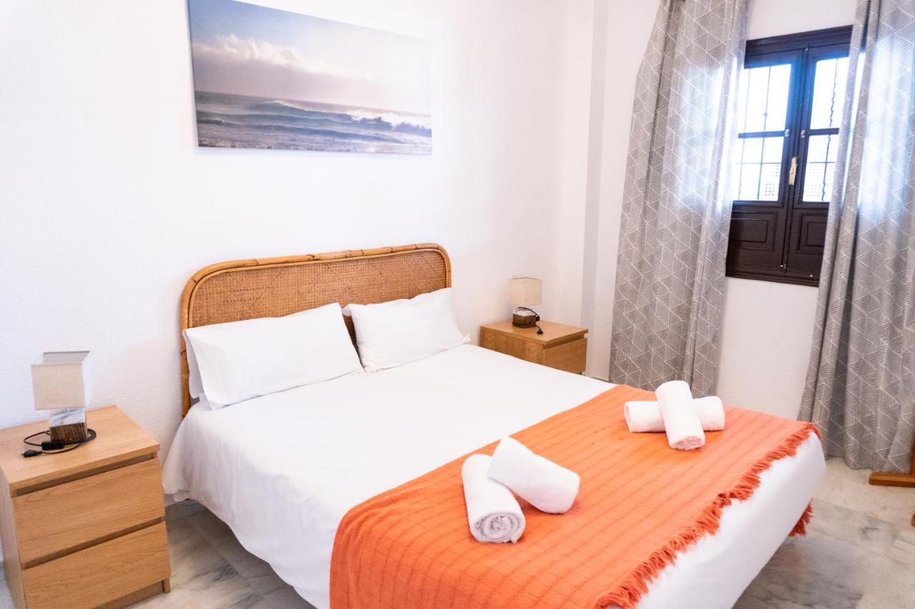 Muy Centrico Apto. En Tipico Patio Sevillano Екстериор снимка